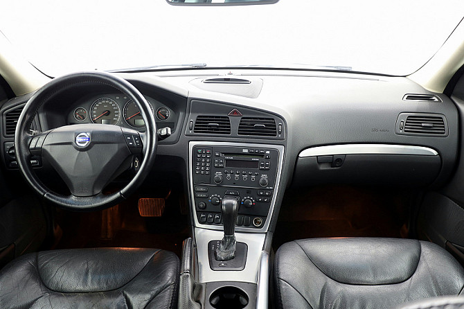 Volvo XC70 Summum Facelift ATM 2.4 D5 136kW Таллин - изображение 5