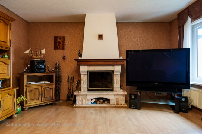 2 stāvu dzīvoklis specprojekta ēkā pie Piņķu ūdenskrātuves.  1.stāvā plaša halle, 2 Rīgas rajons - foto 4