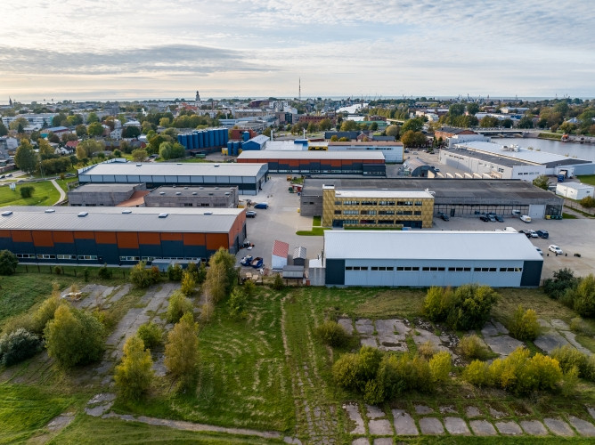Noma pieejama jaunuzcelta noliktavas/ražotnes telpa.  + Ēkas izmēri 24 x 78 m + Ēkas augstums 10m, t Лиепая - изображение 6