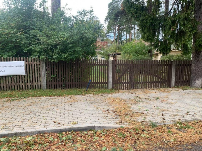 Pārdod īpašumu Dzintaros pie Jomas ielas  300 m attālumā no pludmales un Dzintaru Jūrmala - foto 4