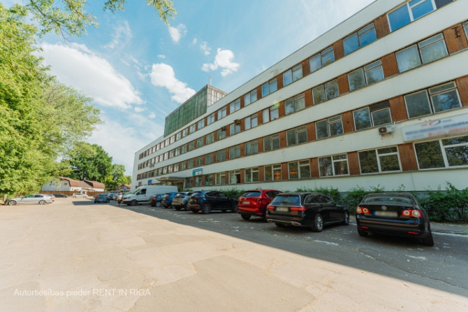 Pārdod 4 stāvu biroju ēku ar zemi 0.6350 ha.  Īpašumā ietilpst: (C) Buļļu iela 70a - parks Rīga - foto 7