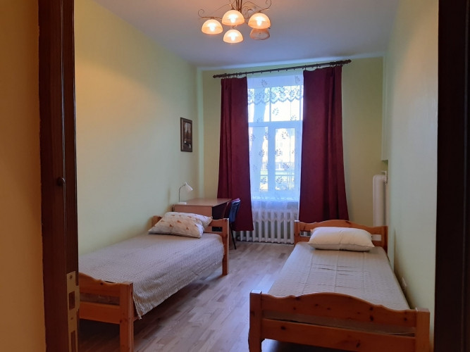 3-bedroom apartment for long term rent in the center of Riga near the Skonto stadium. The apartment  Рига - изображение 8
