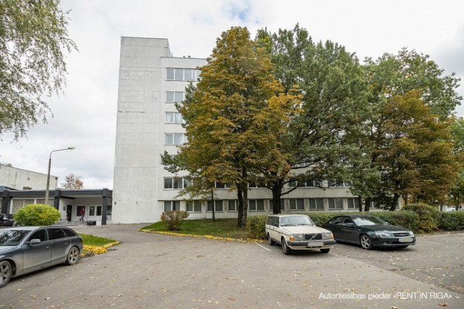 Birojs Pļavniekos.  Lifts. WC koplietošanas koridorī. Pilsētas apkure. Autostāvvieta. Rīga - foto 7