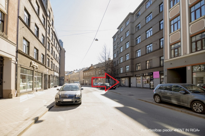 Veikala telpas Avotu ielā 10, starp Čaka un Lāčplēša ielām.  Šajā posmā Avotu iela ir Rīga - foto 5