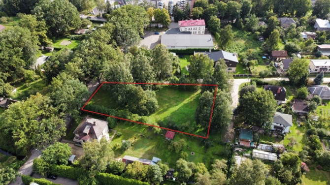Land Plot in a green and quiet area of Šampēteris  at the Corner of Astras and Plēsuma Streets. The  Рига - изображение 3