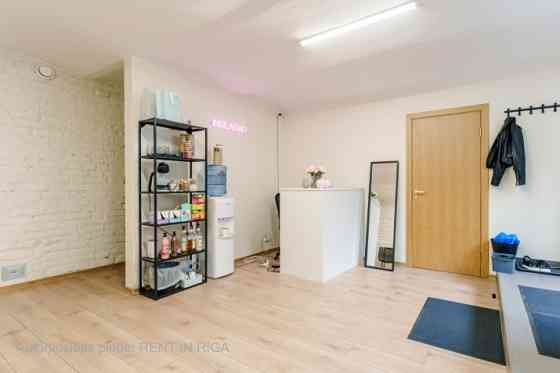 Bright Commercial Premises Near Miera Street with a Beautiful Courtyard Garden  - The premises are i Rīga