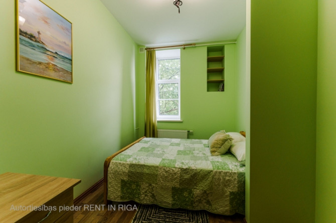 For long term rent fully furnished and equipped 2-bedroom apartment in the city center in a quiet co Рига - изображение 9