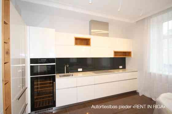 Elizabetes Rezidence - это одна из ярчайших жемчужин рижского архитектурного наследия. Рига