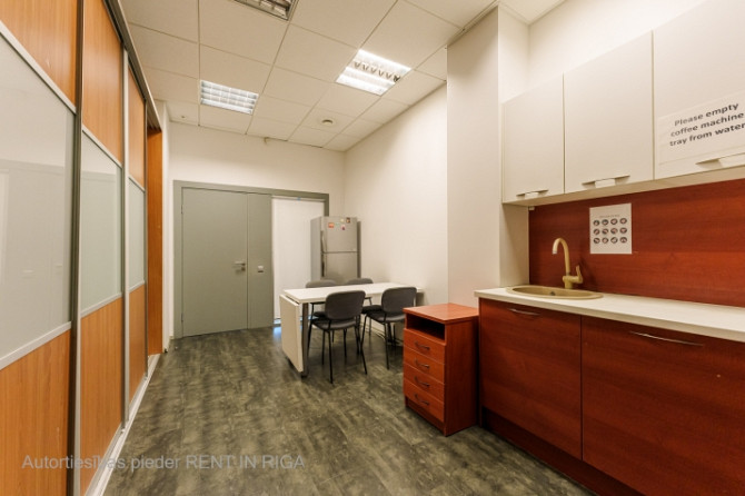 Kvalitatīvas biroja telpas Duntes biroju centrā.  + Pilnībā autonoms birojs ar privātiem Rīga - foto 9