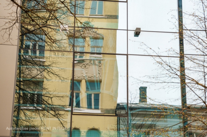 Skaists dzīvoklis kluba tipa mājā Rīgas centrā, starp Tērbatas un Brīvības ielam. Lielie Rīga - foto 2