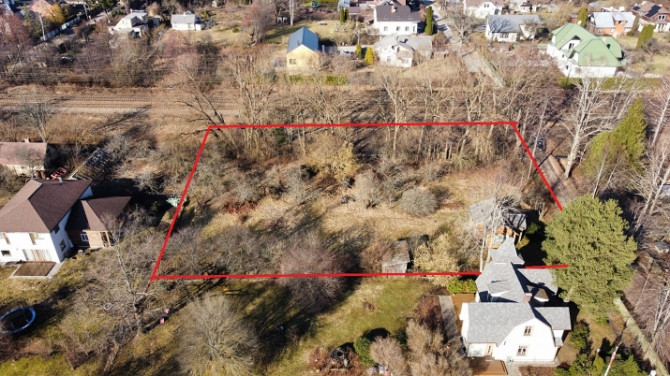 Plašs zemes gabals 2175 m2 platībā privātmāju rajonā Mellužos. Līdz jūrai  7 minūtes Jūrmala - foto 9