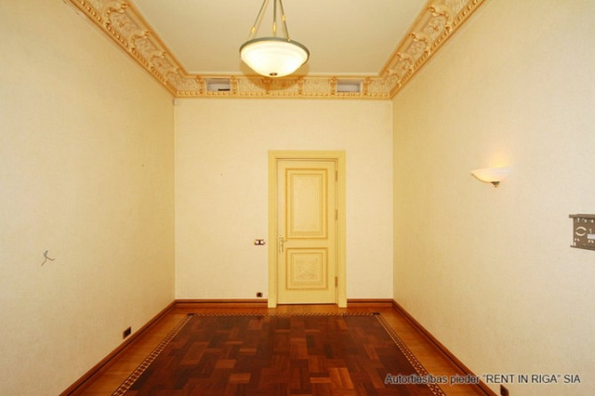 Pārdod ekskluzīvu dzīvokli pašā Rīgas centrā, pie Brīvības pieminekļa.  Dzīvoklis Rīga - foto 5