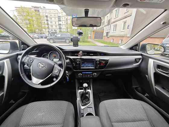 Toyota Corolla 2016 — tikai 114 000 km! Uzticama automašīna, gatava braukšanai Cena: 8 500 EUR... Рига