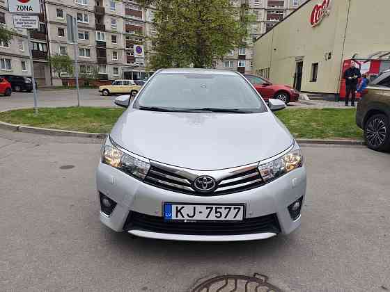 Toyota Corolla 2016 — tikai 114 000 km! Uzticama automašīna, gatava braukšanai Cena: 8 500 EUR... Рига