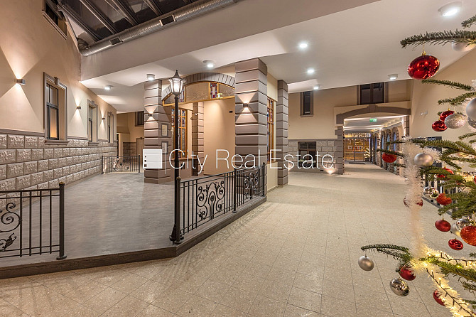 Pagalma ēka, renovēta māja, slēgts pagalms, ieeja no ielas un pagalma, ir lifts, kāpņu telpa Rīga - foto 13