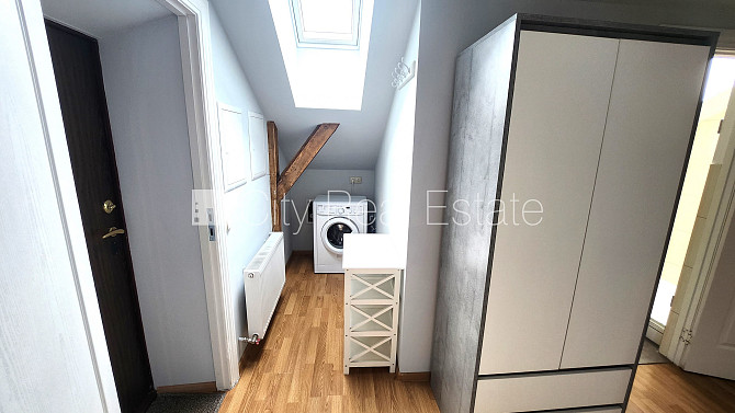 Fasādes māja, renovēta māja, slēgts pagalms, ieeja no ielas un pagalma, kāpņu telpa pēc Rīga - foto 13