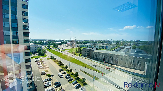 Great panorama view of the city. A new, modern office building in ''Jaunā Teika'', close to the  - foto 11