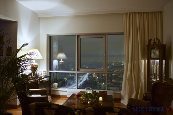 Viens un vienīgais pilnība mēbelēts Penthouse 30. stāvā, kas aizņem visu stāvu ar Rīgas rajons - foto 4