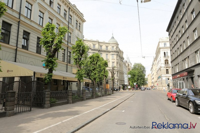 Atsevišķi stāvoša ēka Malienas ielā 11a.  2 gadu laikā īpašnieks veic ēkas pilnu Rīga - foto 7