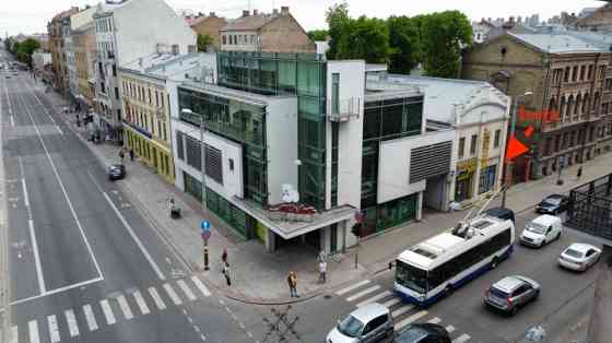 Tirdzniecības telpas Nice Home mēbeļu salonā  + Platību iespējas sadalīt; + pieejamas arī noliktavas Rīga