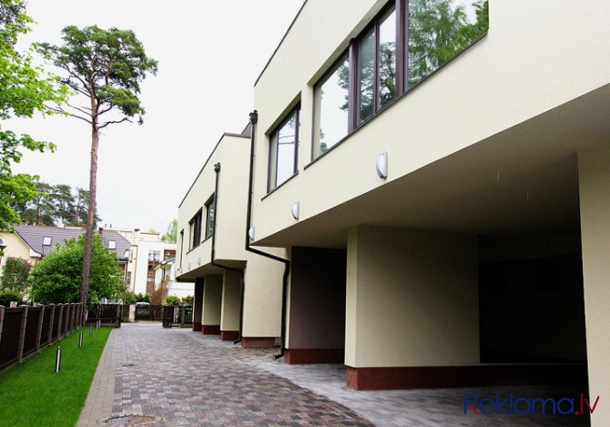 For long term rent fully furnished and equipped 2-bedroom apartment in the city center in a quiet co Рига - изображение 8