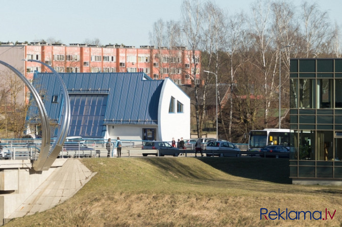 Birojs Mārupē. Atsevišķi stāvoša ēka.  + 1. stāvs 150 m2 platībā. + 2. un 3. stāvs. Katra stāva plat Рига - изображение 3