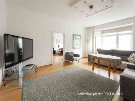 4-room apartment available for rent.  Thoughtful layout of the apartment, consisting of living room, Рига