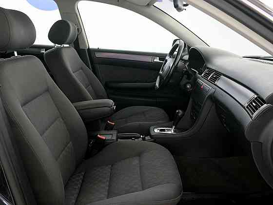 Audi A6 Comfortline Facelift ATM 2.5 TDI 132kW Tallina