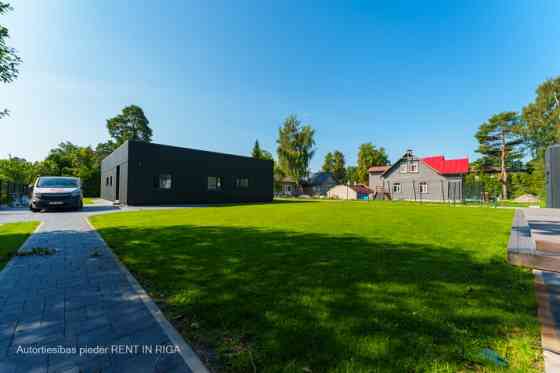 Новый, стильный и энергоэффективный дом в Юрмале.  Сдается только на сезон до 31 Jūrmala