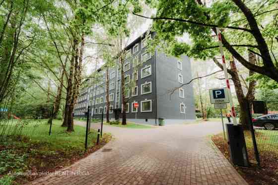 Отличные апартаменты недалеко от Кишезера.  Ezera SOLO находится в тихом и зеленом Rīga