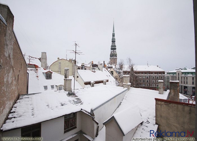 Nomai tiek piedāvātas labas biroja telpas vēsturiskā namā, kas atrodas uz Tirgoņu ielas. Rīga - foto 9