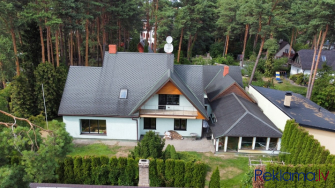 Этот красиво построенный частный дом в Вецаки предлагает мгновенное жизнь у Рига - изображение 1