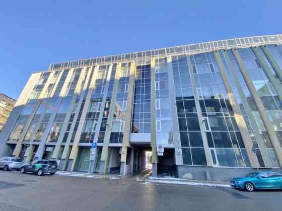 Продается квартира площадью 145, 6 м2 в тихом центре Риги с парковкой во дворе дома. Rīga