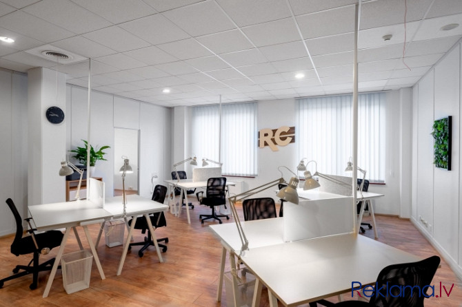 Nomai tiek piedāvātas ofisa telpas Teikā. 82 kv.m sastāv no 2 telpām (58+24).  Ir pieejamas Rīga - foto 11