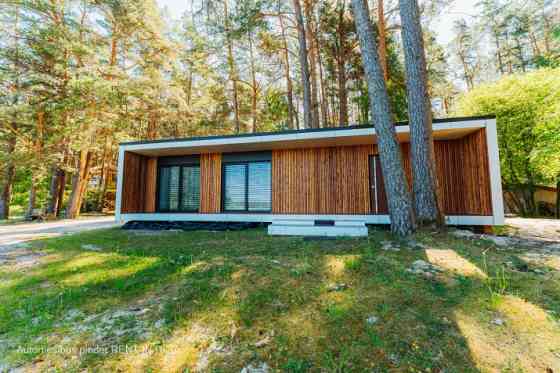 Полностью готовый модульный дом может быть установлен на вашем участке уже через Rīga