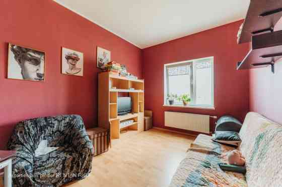Pārdod mēbelētu 2 istabu dzīvokli jaunajā projektā Baložos.  Vērtējums 2023.gada februārī ir 85 900  Rīgas rajons