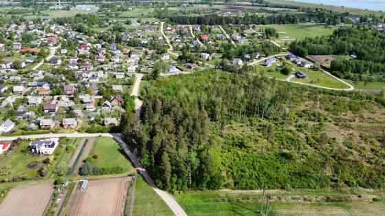 Предлагается земельный участок под строительство частного дома!  Земельный Ķekavas pagasts