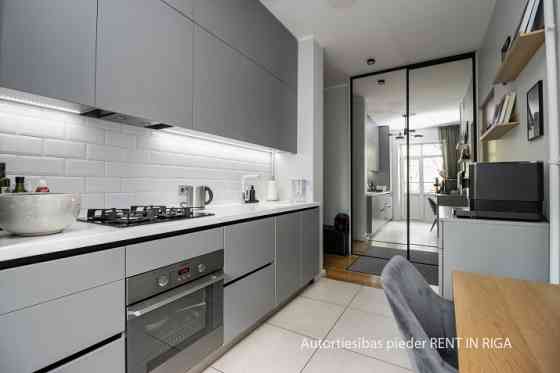 A stylishly attractive, high-quality, and carefully renovated rental apartment at Dzirnavu Street 70 Rīga