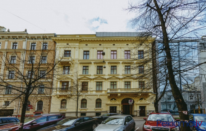 Сдается офис в центре Риги, улица Стабу 18.  Просторные офисные помещения на фасаде Рига - изображение 6