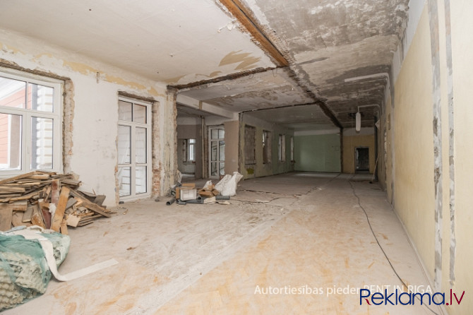 Piedāvājam iegādāties 2-istabu dzīvokli vēsturiskā renovējamā ēkā, kas izceļas ar savu Rīga - foto 5