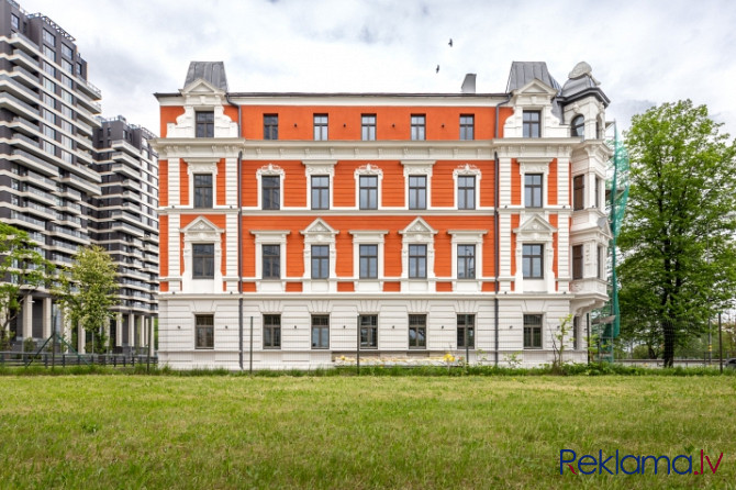 Piedāvājam iegādāties 2-istabu dzīvokli vēsturiskā renovējamā ēkā, kas izceļas ar savu Rīga - foto 2
