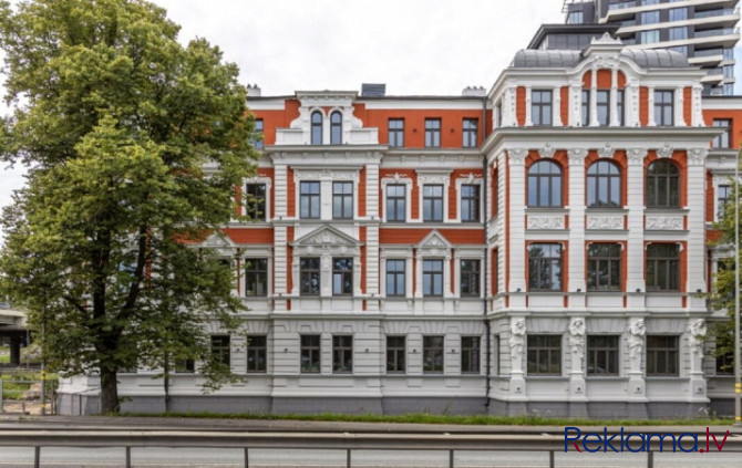 Piedāvājam iegādāties 2-istabu dzīvokli vēsturiskā renovējamā ēkā, kas izceļas ar savu Rīga - foto 6