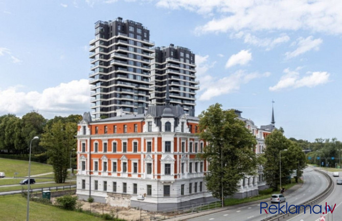 Piedāvājam iegādāties 3-istabu dzīvokli vēsturiskā renovējamā ēkā, kas izceļas ar savu Rīga - foto 6