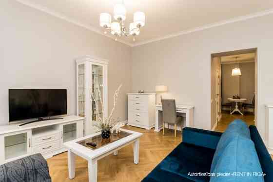 Предлагаем в аренду эксклюзивные 3-х комнатные аппартаменты в центре Риги, в Рига