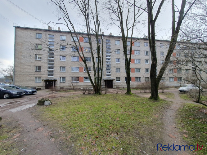 Pārdošanā 2 istabu dzīvoklis Agenskalnā.  Dzīvoklis sastāv no izolētas guļamistabas, Rīga - foto 1
