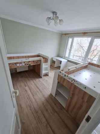 Продается 2-комнатная квартира в Пурвциемсе.  Квартира состоит из 2 изолированных Рига