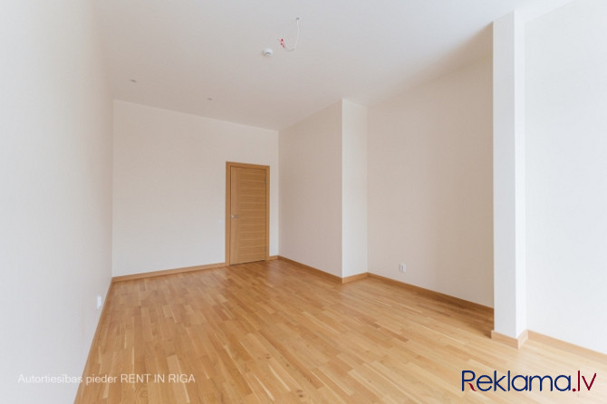 Apartamenti ar satreicošu panorāmas skatu un ar plašu terasi, unikālā projektā pašā Rīga - foto 12