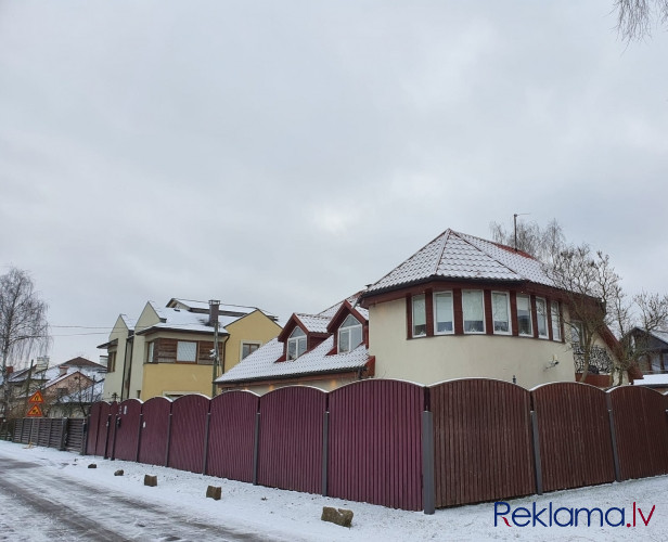 Iegādei tiek piedāvāts zemes gabals vienā no straujāk augošajām vietām Rīgā.  Zemesgabals Rīga - foto 1