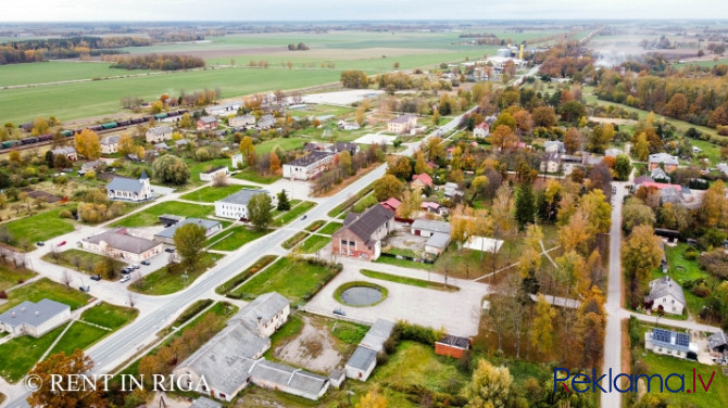 Svaigs birojs industriālajā parkā.  Biroju, veikalu un noliktavu komplekss atrodās Lubānas un Rīga - foto 4