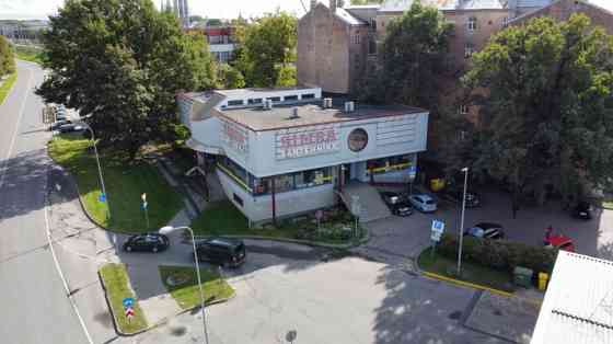 Предлагаем коммерческое помещение в самом центре Риги!  Здание общей площадью Рига